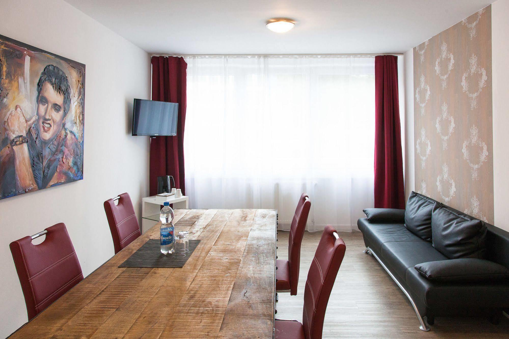 Hotel Stay Essen Extérieur photo